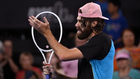 ATP BAZEL: Opelka u problemu, Fokina pravi iznenađenje...