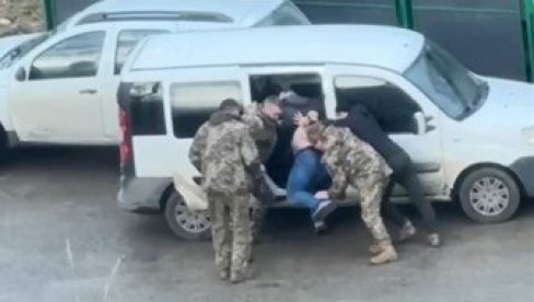 СИЈАРТО ПОРУЧИО: Присилна мобилизација у Украјини је срамота за ЕУ