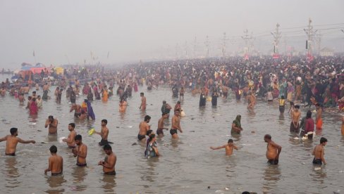 OPASAN LEK: Indija ispituje da li je lek za kašalj usmrtio devetoro dece