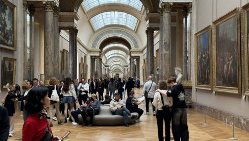 КАО НА ФИЛМУ: Пљачка у Лувру - Музеј затворен за посетиоце