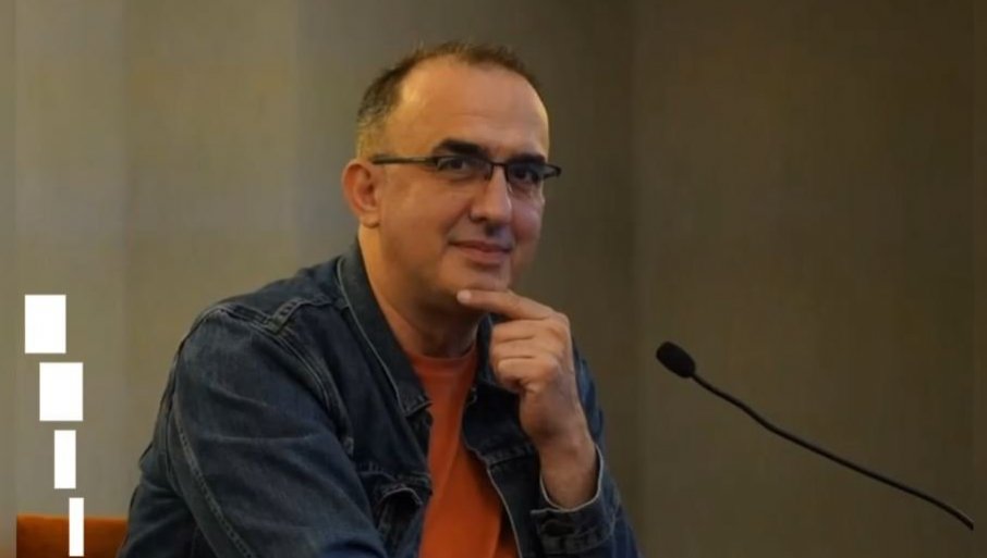 СКАНДАЛ: Педесетак Грухоњићевих сепаратиста окупирало Филозофски факултет у Новом Саду