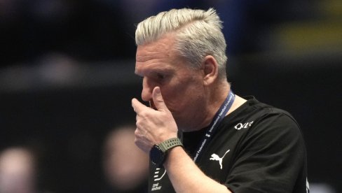 ЕВРОПСКО ПРВЕНСТВО РУКОМЕТУ: Данци доминирају пред својим навијачима, Словенци у проблему...