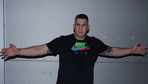 Kristijan Golubović PRETUKAO tiktokera - ima rane po telu! Objavljen SNIMAK incidenta (VIDEO)