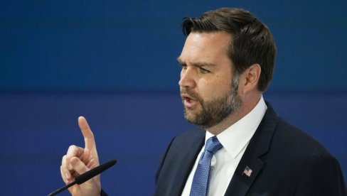 TRAMP IM JE DAO OPCIJE, BIO JE JASAN: Oglasio se DŽej Di Vens nakon udara na Venecuelu