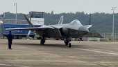 КИНЕСКИ Ј-20 ПОСТАЈЕ УБИЦА Ф-35 И Ф-22: Нови радар види 3 пута даље захваљујући тајном чипу! (ВИДЕО)