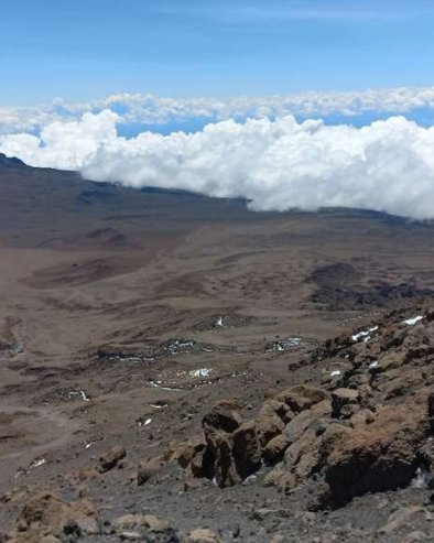 ПАО СПАСИЛАЧКИ ХЕЛИКОПТЕР НА ПЛАНИНИ КИЛИМАНЏАРО: Погинуло свих пет особа у летелици