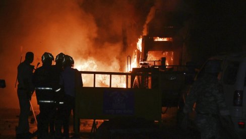 EKSPLOZIJA U OSMOSPRATNICI: Ima poginulih i ranjenih