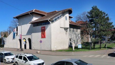 „ВИРОВИ СВЕТЛОСТИ“ У СМЕДЕРЕВСКОМ МУЗЕЈУ:  Вечерас изложба уметнина руске сликарке Софије Јечине