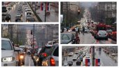 КОЛАПС У БЕОГРАДУ: Због блокадера велике гужве - малтретирање Београђана у току (ФОТО/ВИДЕО)