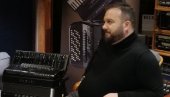 HARMONIKA JE MOJ LJUBAVNI ODNOS: Borko Radivojević o svom putu kroz muziku, bakšišu na narodnim veseljima, pa pomenuo i Marinka Rokvića