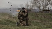 ФАЈНЕНШЕЛ ТАЈМС ОТКРИВА: Колико је милиона долара Украјина изгубила купујући оружје од превараната