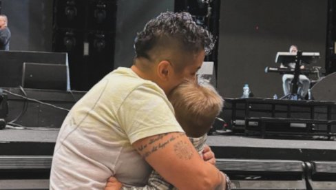 МАЛИ МАРИО ПРОХОДАО: Марија Шерифовић поделила незабораван тренутак из породичног дома (ФОТО)