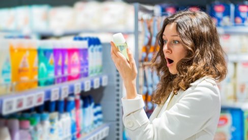 ДАЉЕ РУКЕ ОД ОВОГ ПРОИЗВОДА: Популарни гел за туширање пао на испиту