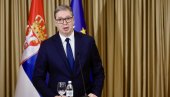 VUČIĆ SE OBRATIO NAKON SUSRETA SA DEJVIDOM LAMIJEM: Potpisani važni bilateralni dokumenti - Odnosi dve zemlje unapređeni (VIDEO)