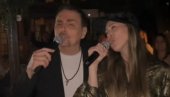 TATA I ĆERKA U DUETU: Keba i Taša zapevali hit U snu ljubim medna usta (FOTO/VIDEO)