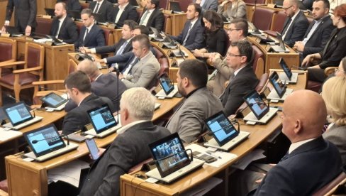 ЂЕТИЋИ НИСУ ИМУНИ НА МИЛИЈАРДЕ АРАПА: Споразум са УАЕ чека оверу Парламента Црне Горе