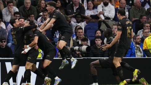 MIRIŠE NA IZNENAĐENJE: Slepi miševi moraju negde da naprave brejk