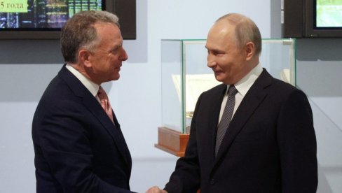 ВИТКОФ СУТРА СА ПУТИНОМ У МОСКВИ: Стиже спреман након састанка са Украјинцима