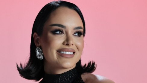 ИСТОРИЈА СЕ ПОНАВЉА: Слађа Алегро поново поклонила песму Тијани Милентијевић (ФОТО/ВИДЕО)