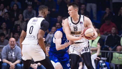 DERBI REŠEN POSLE DRAME: Budućnost srušila Partizan i zauzela prvo mesto na tabeli