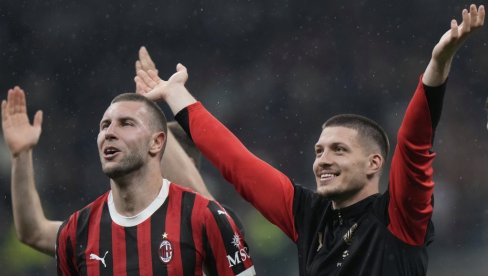 ПРЕЛЕПО! Играчи Милана неће носити презимена на дресу против Болоње, а разлог је невероватан