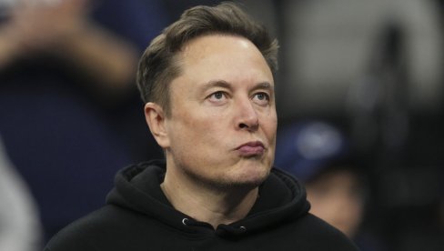 MASK SE OZBILJNO OTVORIO DA BI REPUBLIKANCI ZADRŽALI KONTROLU NAD KONGRESOM Politiko: To je znak da preuzima aktivniju ulogu u partiji