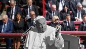 ТРАМП, БРИЖИТ, БАЈДЕН... Они су направили највеће модне грешке на сахрани папе Фрање, прекршили строги протокол (ФОТО)