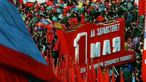 ОСТАЛИ ПЕСМА И РАЖЊИЋИ: Дописник Новости сведок промене прославe 1. маја у Русији (ФОТО)