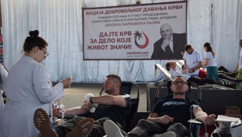 PALMI U ČAST DALI KRV: U Jagodini humanošću čuvaju sećanje na Dragana Markovića