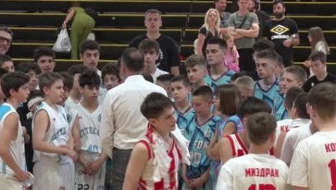 KOŠARKAŠKI TURNIR ZA KADETE U KRAGUJEVCU : Takmiči se podmladak iz Zvezde, Partizana i klubova iz inostranstva.