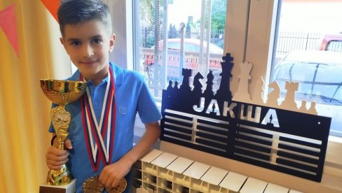 JAKŠA NA SVETSKOM PRVENSTVU MLADIH ŠAHISTA U KAZAHSTANU: Osmogodišnji Paraćinac nastupa u konkurenciji vršnjaka (FOTO)