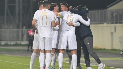 ТИП ИЗДВАЈА ЗА СРЕДУ: Будућност суши Језеро