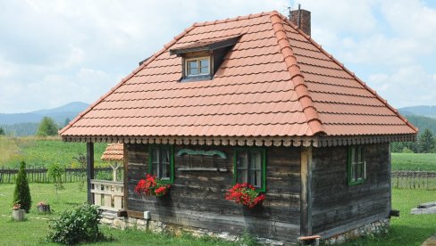 ВЕТАР У ЛЕЂА УГОСТИТЕЉИМА: Врњчани издвојили три милиона динара за развој сеоског туризма