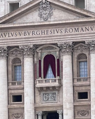 ПАПА ЛАВ ИМЕНОВАО ЗАМЕНИКА ДИРЕКТОРА КАНЦЕЛАРИЈЕ ЗА ШТАМПУ СВЕТЕ СТОЛИЦЕ: То је часна сестра Нина Бенедикта Крапић