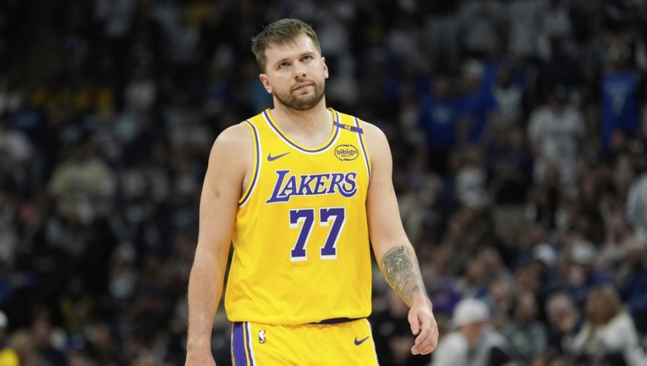 DONČIĆ POSLAO PORUKU ŠRUDERU, VESTBRUK MU ODGOVORIO: Košarkaši Sakramenta pobedili Lejkerse