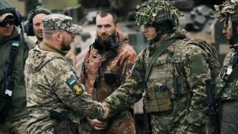 ОВА НАТО ДРЖАВА УПРАВЉА ВОЈНИМ КАМПОМ: Велики центар за обуку украјинских војника отворен у Пољској