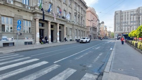 RELI NA TRGU REPUBLIKE: Danas se zatvoraju tri saobraćajnice u centru grada