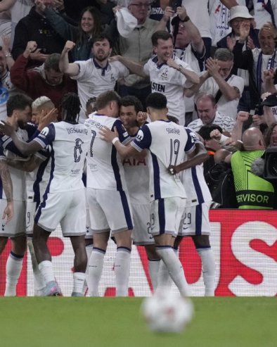 DERBI U SEVERNOM LONDONU: Totenhem i Junajted traže bitne bodove u borbi za Ligu šampiona