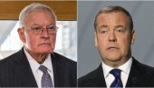 ЖЕСТОКА РАСПРАВА ОКО ТРЕЋЕГ СВЕТСКОГ РАТА: Медведев и Трампов човек у клинчу, ево шта су писали на Иксу