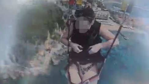 ПРЕТПОСТАВЉАМ ДА ЈЕ ЗАТО СКИНУЛА ПОЈАС Огласио се власник агенције у којој је страдала девојка, Тијана махала пријатељима на плажи