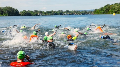 ISPIT ZA NAJIZDRŽLJIVIJE: Triatlonci u borbi za zlato na Srebrnom jezeru