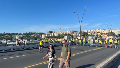 ЧИСТО НАСИЉЕ И ПАКОСТ БЛОКАДЕРА: Посланица Николић о блокади Газеле и Бранковог моста