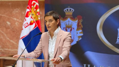 BRNABIĆ JASNIJA NEGO IKAD: Blokaderi teroristi i večeras u Valjevu pokazali svoj program za Srbiju - došli, lomili, palili, mrzeli, pobegli
