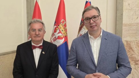VUČIĆ SA SRPSKIM AMBASADOROM U CRNOJ GORI: Pozvao sam ga na važan sastanak (FOTO)