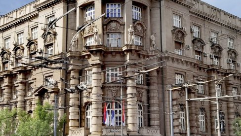 VLADA SRBIJE USVOJILA: Javna preduzeća Srbijavode,Pošta Srbije i Putevi Srbije prelaze u d.o.o.