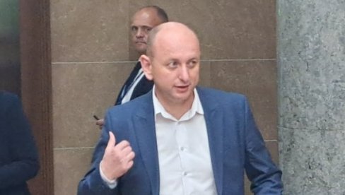 ЧИН БРАТСКЕ СОЛИДАРНОСТИ: Кнежевић се захвалио Вучићу