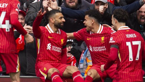 BAJERN PAZARIO U PREMIJER LIGI! Jedan od najboljih fudbalera Liverpula potpisao za velikana iz Minhena