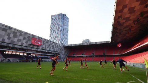 PANIKA U TIRANI: Meč Albanije i Srbije obezbeđuje 2000 policajaca i vojnika, anti dron sistem, a to nije sve...