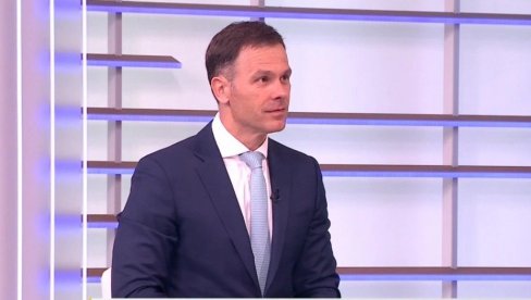 ОД ПОВЕЋАЊА ПЛАТА, ПЕНЗИЈА, СЈАЈНИХ ПОДРШКИ ЗА МЛАДЕ... Министар Мали изнео важне информације за грађане