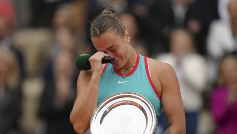 ОН ЈОЈ ЈЕ БИО СВЕ! Трагедија која је тотално сломила Арину Сабаленку